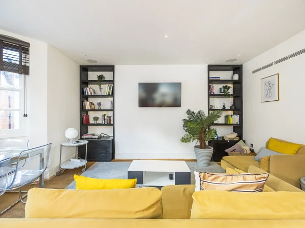 3 126 great portland st -005